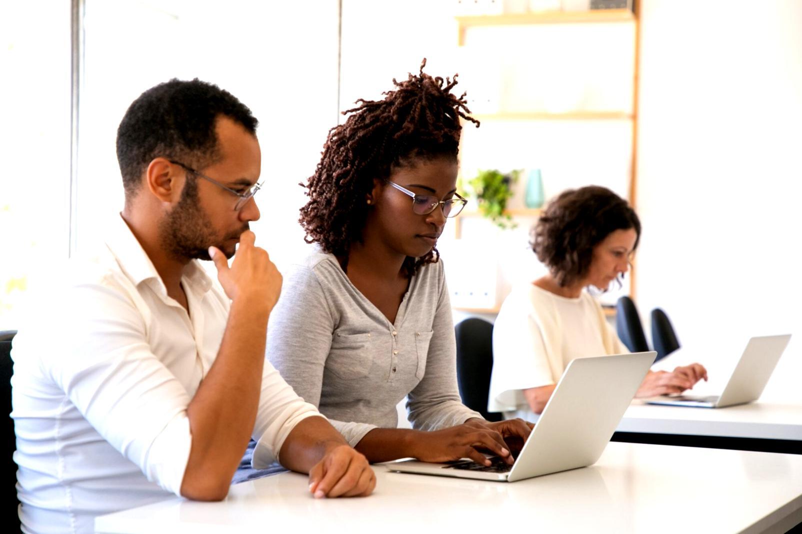 Environnement de travail collaboratif firegrivrinos